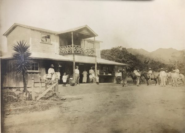 Archivo Porras — placa 14: trabajos de construcción de la vía.