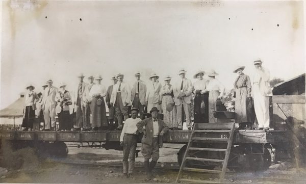 Archivo Porras — placa 40: trabajos de construcción de la vía.